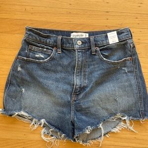 Abercrombie Ultra High Rise Mom Short